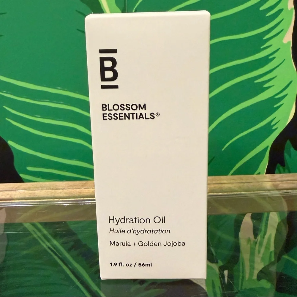 Blossom Essentials Hydration Oil Marula + Golden Jojoba NWT